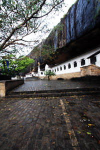 Dambulla, l'antico tempio nella roccia.