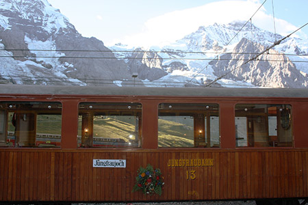 antica carrozza del treno della Jungfrau