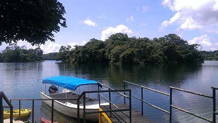 Panama Colon Lago GatumIMAG4364