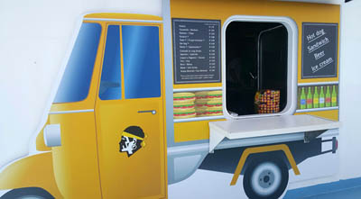 Nizza traghetto 400 cibo truk street food