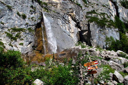 Trentino Cascata delle Comelle in Valle di Gares